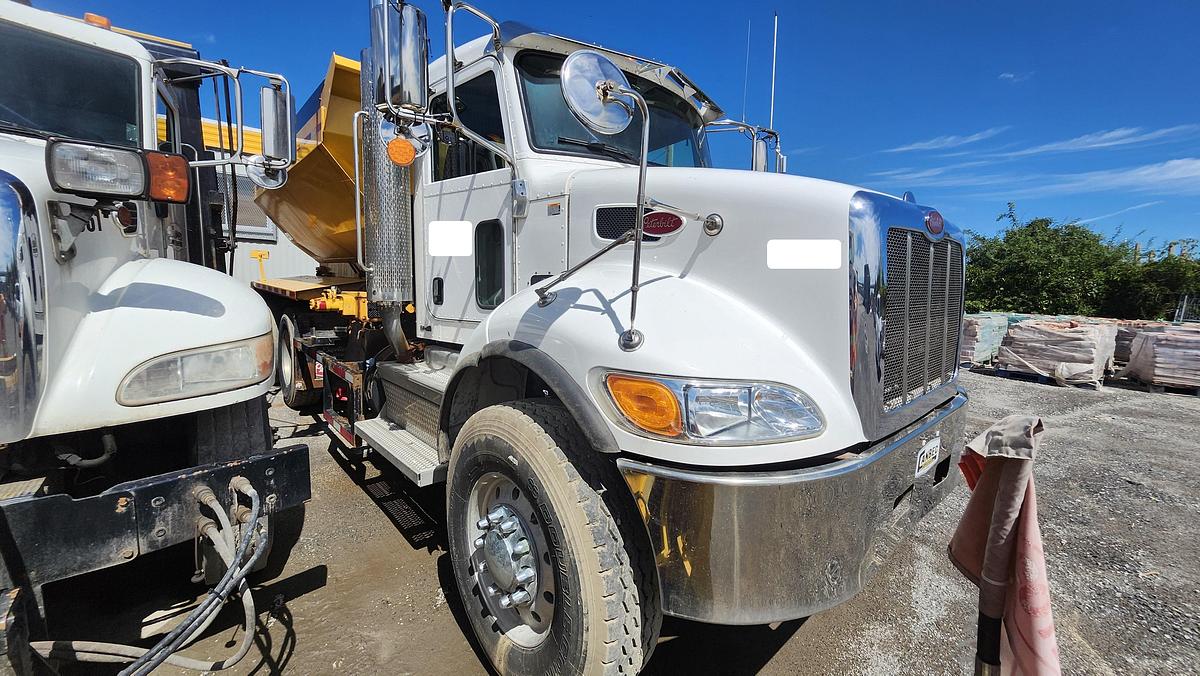 Used 2018 Peterbilt 348