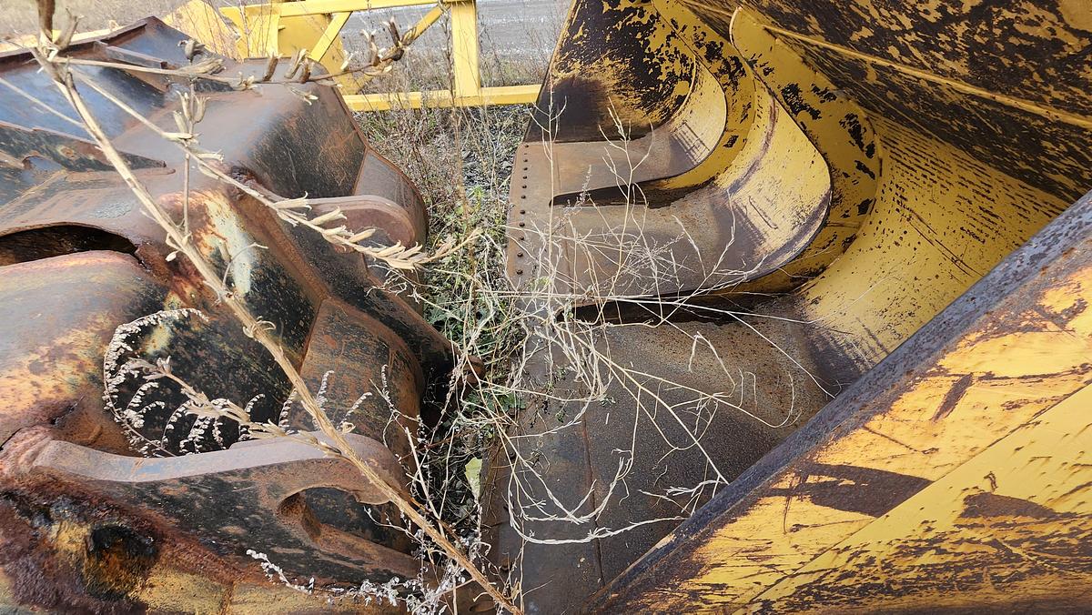 Used Caterpillar 132″ for Caterpillar 950H