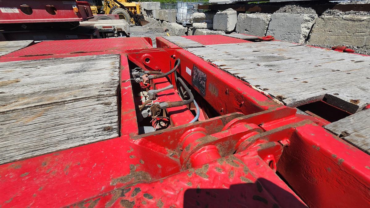 Used 2015 Manac 35 tons / 2 axles