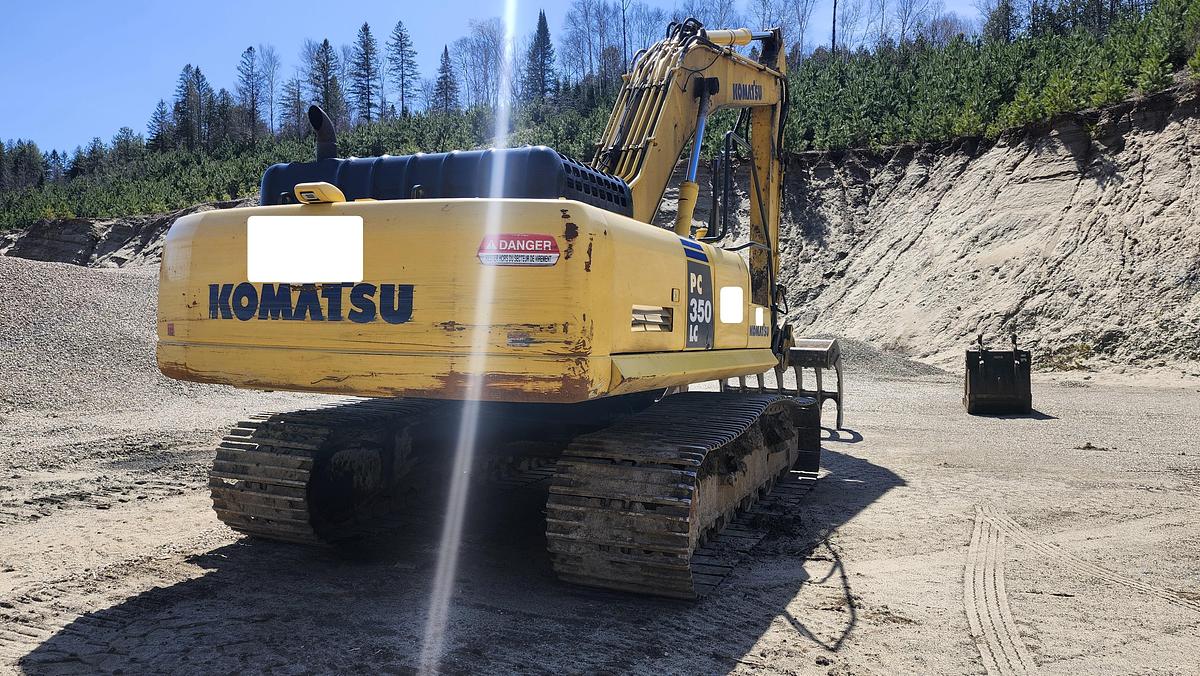 Used 2017 Komatsu PC350LC8