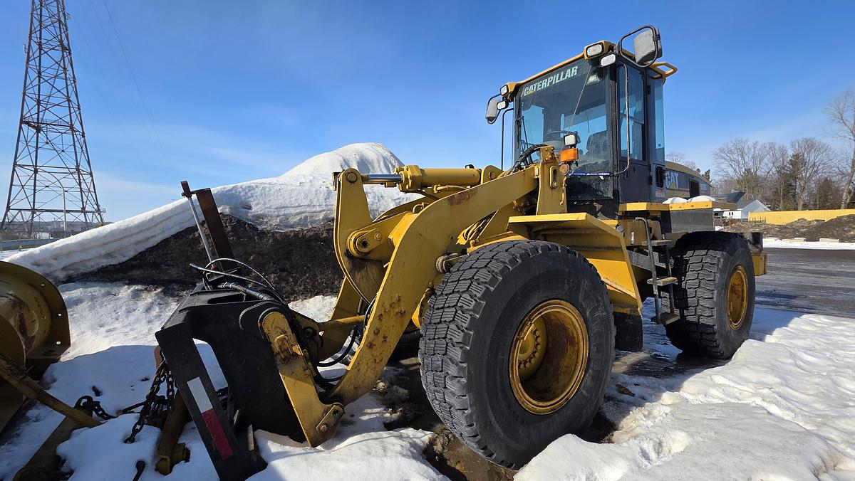 Used 2007 Caterpillar 938G