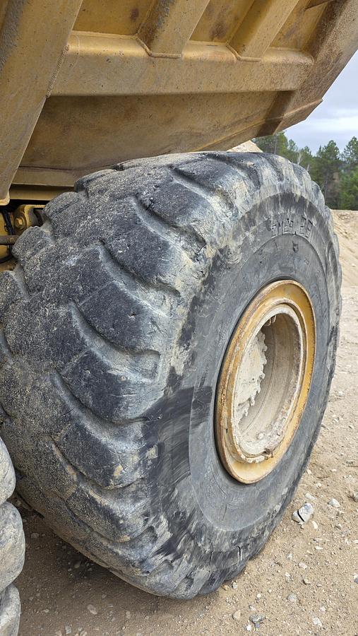 Used 1997 Caterpillar D400E