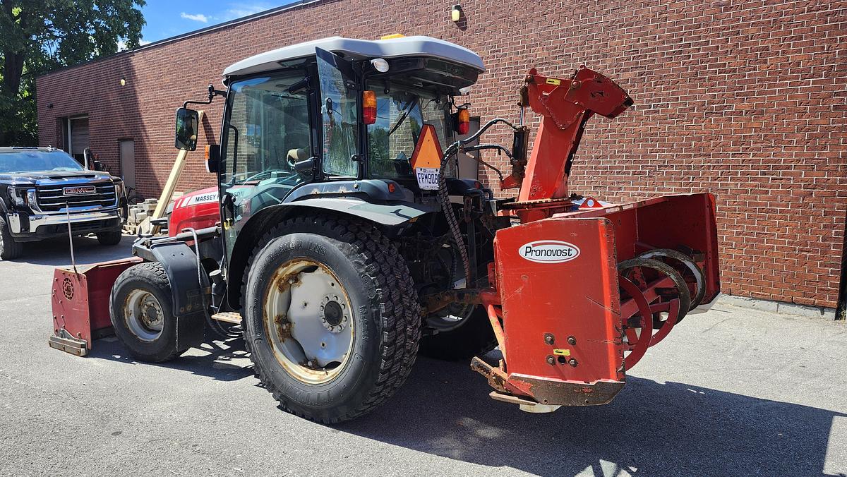 Used 2017 Massey-Fergusson 1758