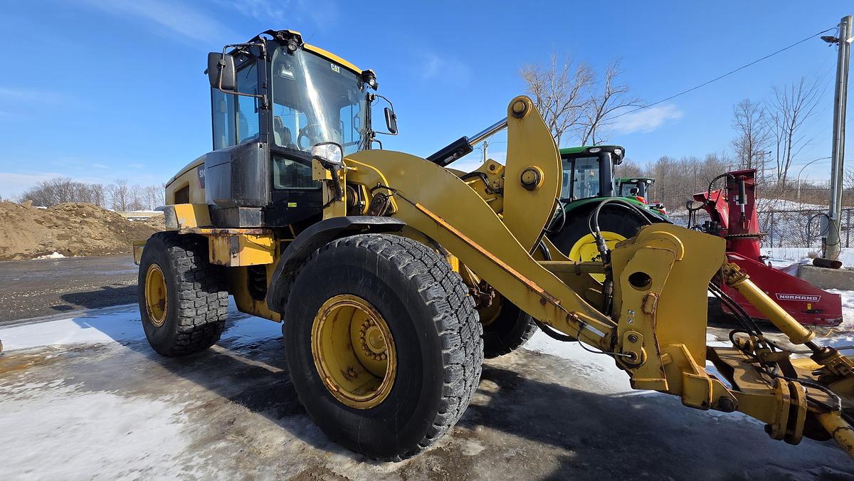 Used 2015 Caterpillar 924K