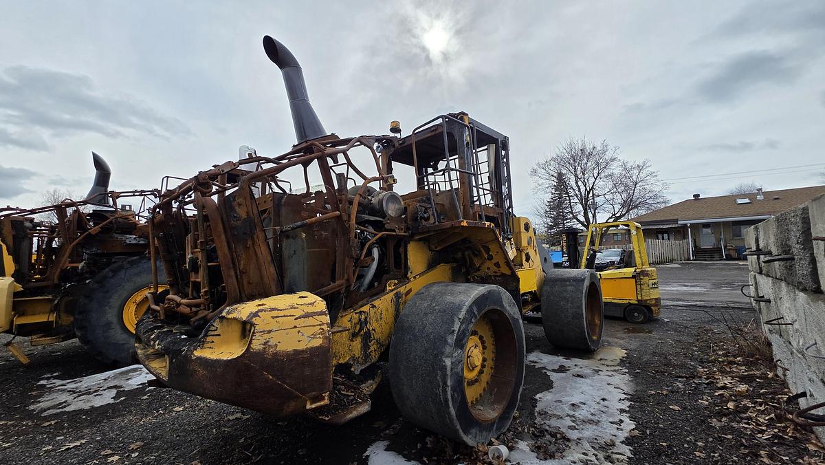 Used 2011 Volvo L110G
