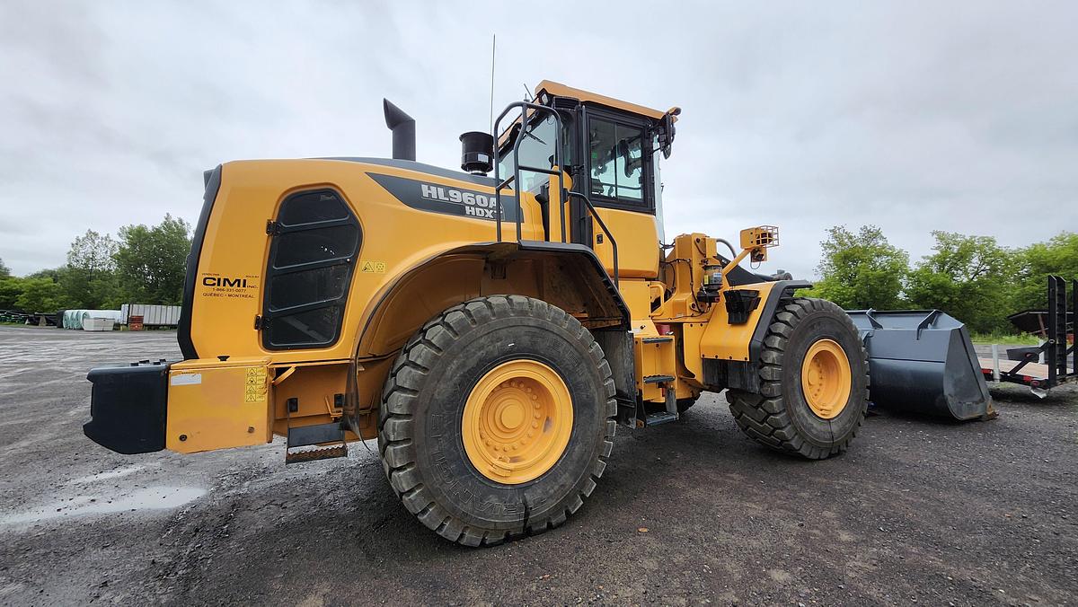 Used 2023 Hyundai HL960A HDXT