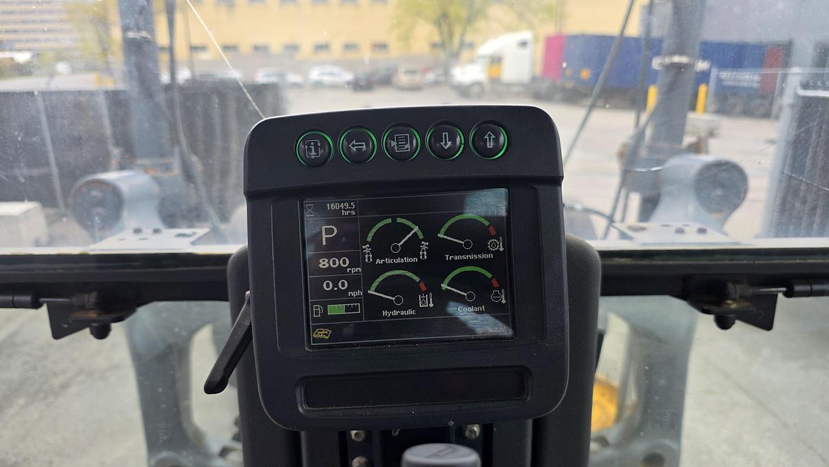 Used 2010 John Deere 772G