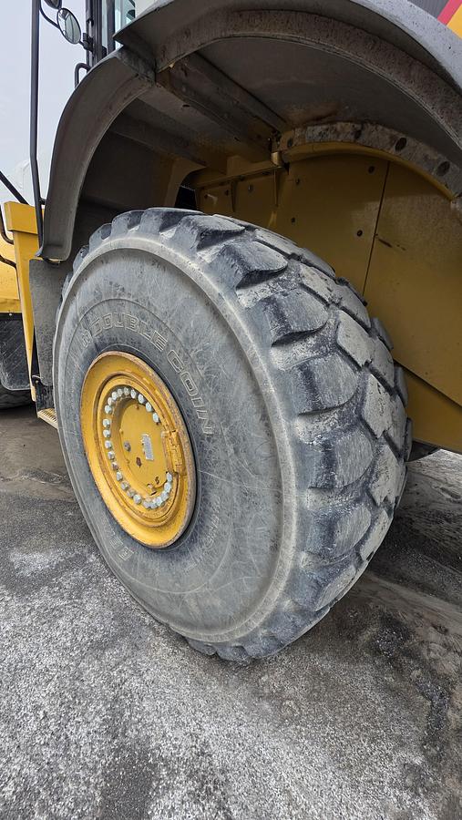 Used 2012 Caterpillar 980K