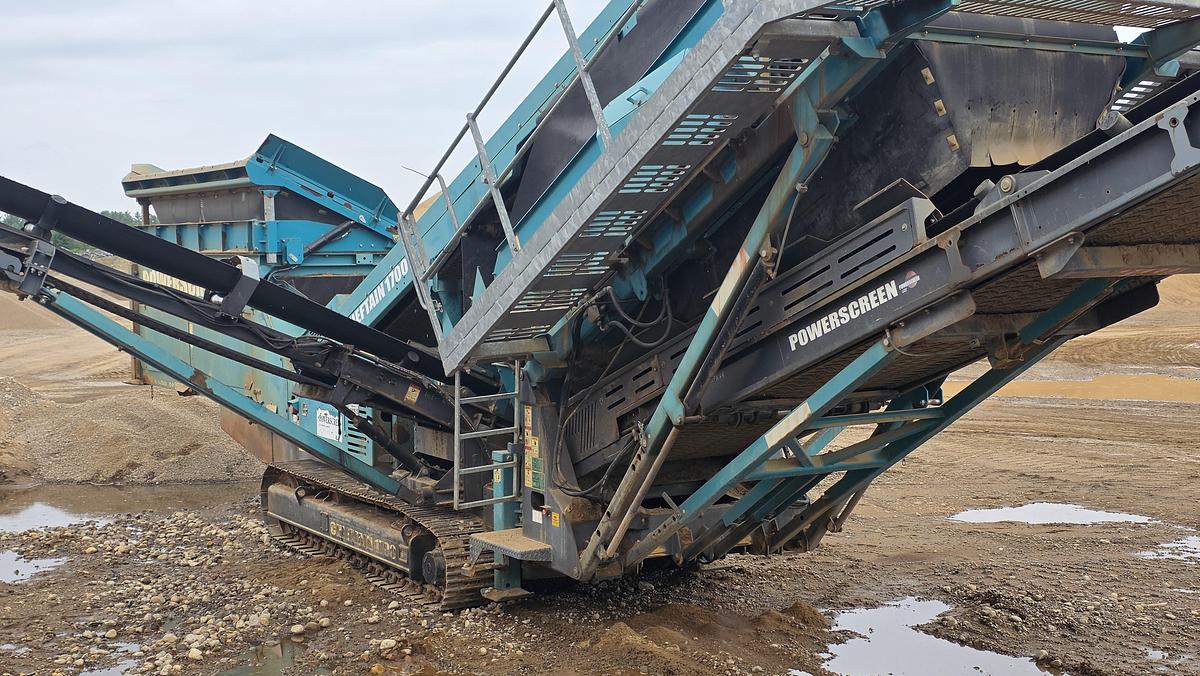 Used 2015 Powerscreen Chieftain 1700
