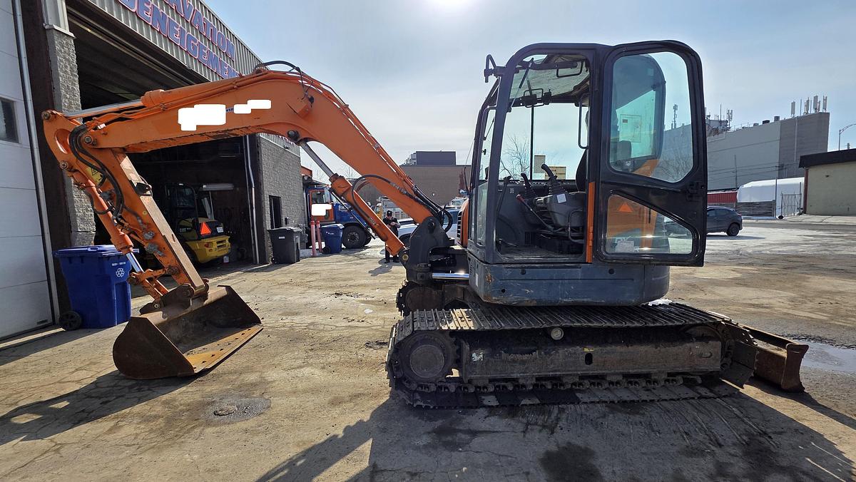 Used 2013 Doosan DX80
