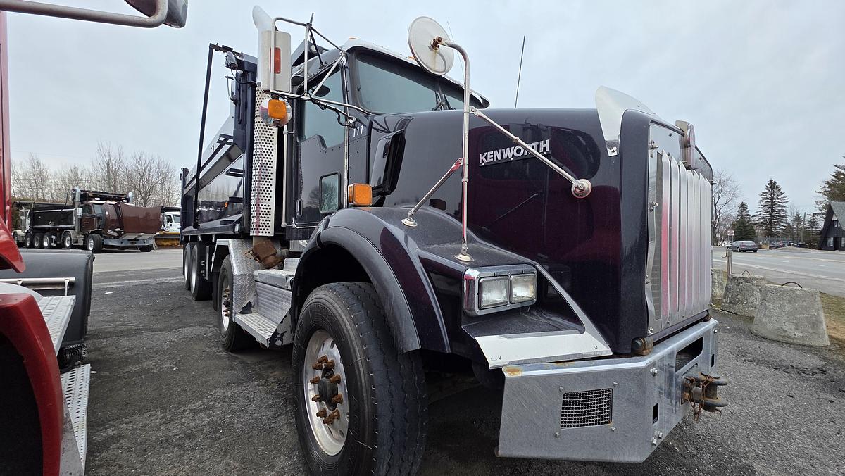 Used 2020 Kenworth T800