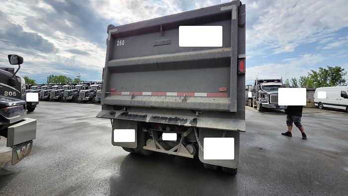 Used 2019 Kenworth T800