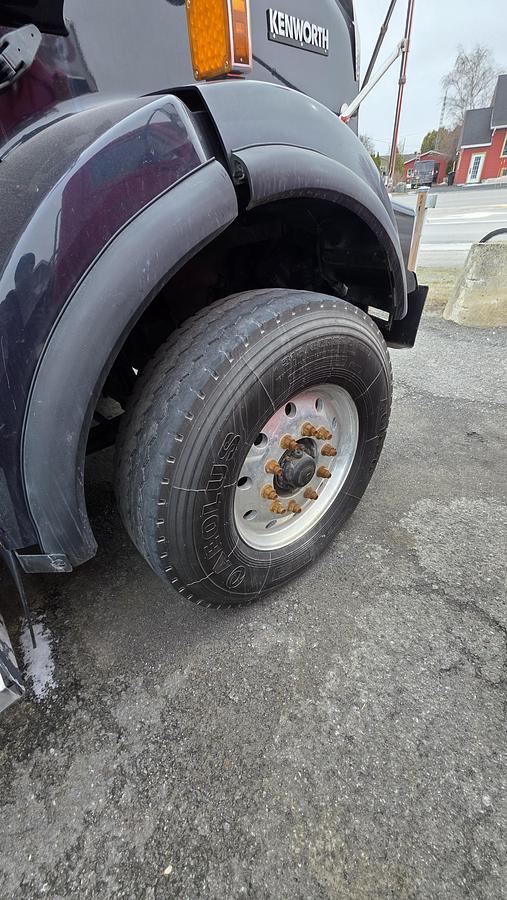 Used 2020 Kenworth T800