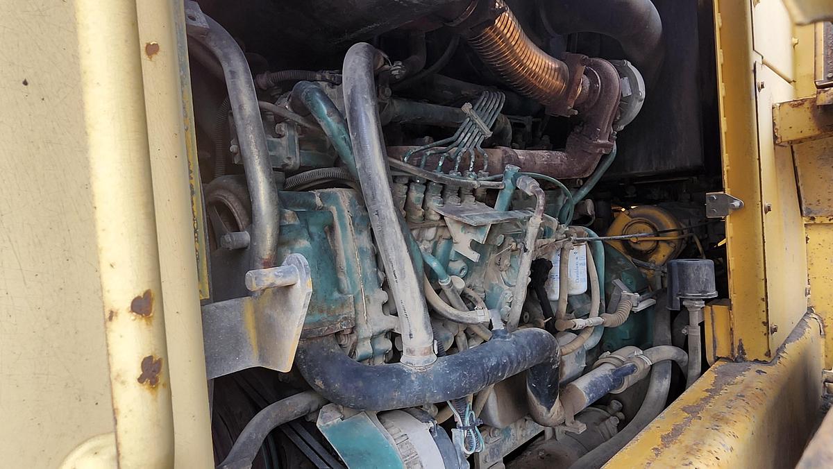 Used 2001 Volvo L90D