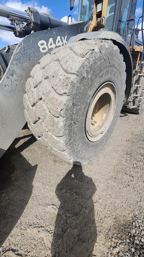 Used 2019 John Deere 844K-III