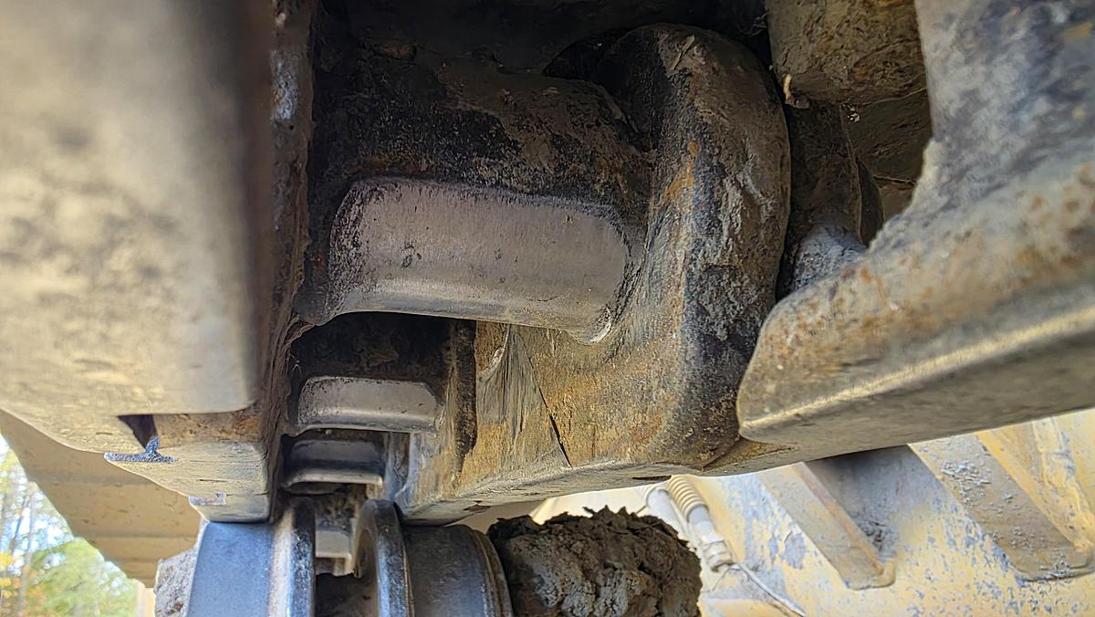 Used 2004 Caterpillar D3C XL