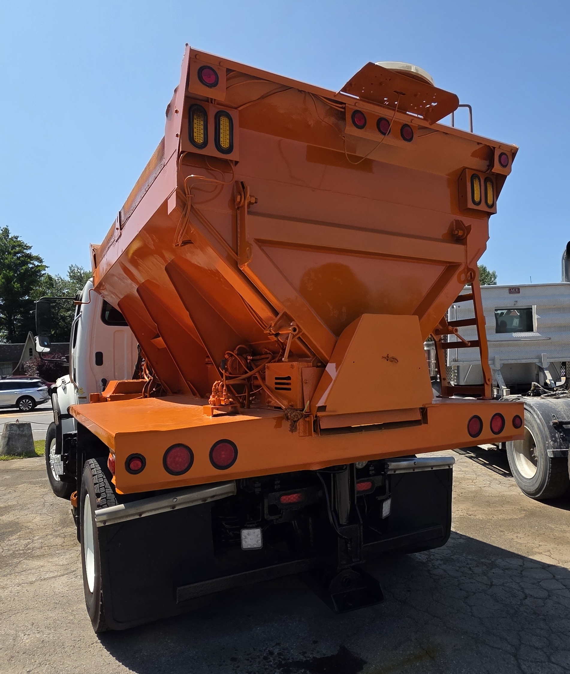 Used 2015 Freightliner 6x6