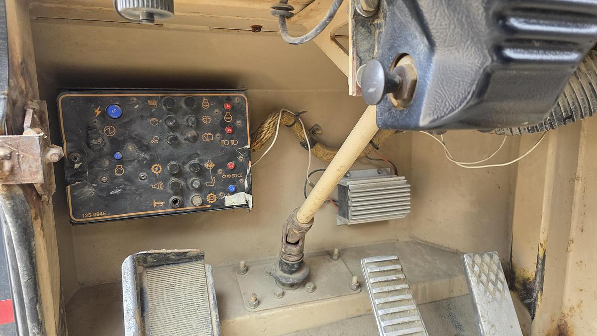 Used 1997 Caterpillar D400E