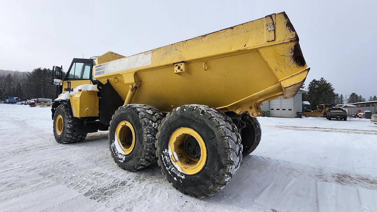 Used 2010 Komatsu HM300