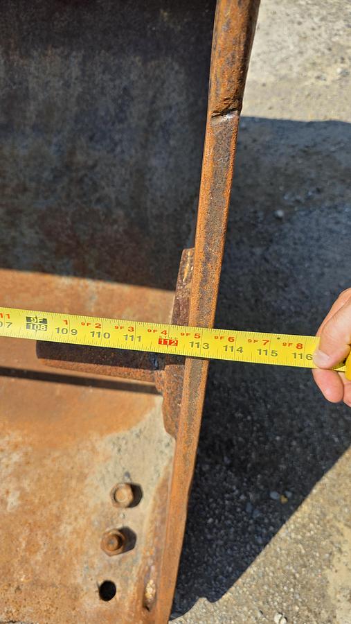 Used Caterpillar 112″ Bucket