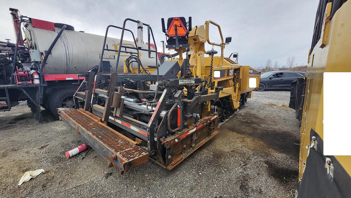 Used 2003 Caterpillar AP-1055B