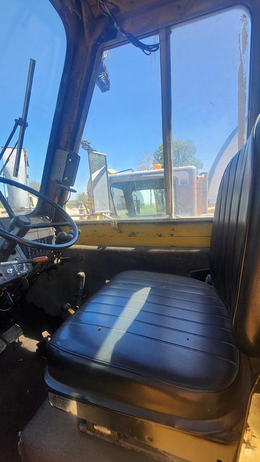 Used 1991 Vohl 4x4 - 110"