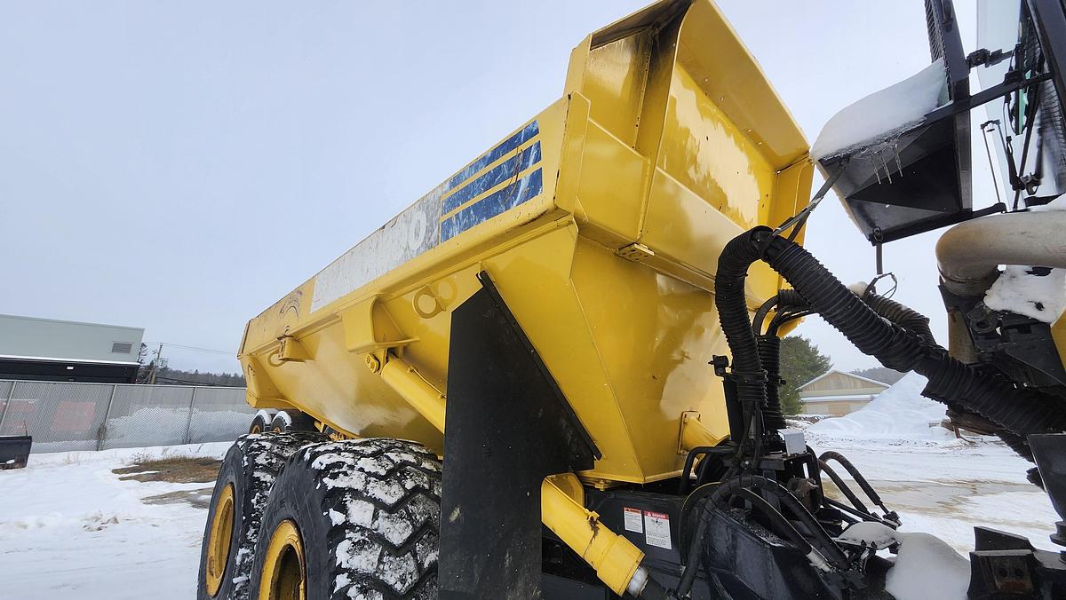Used 2010 Komatsu HM300
