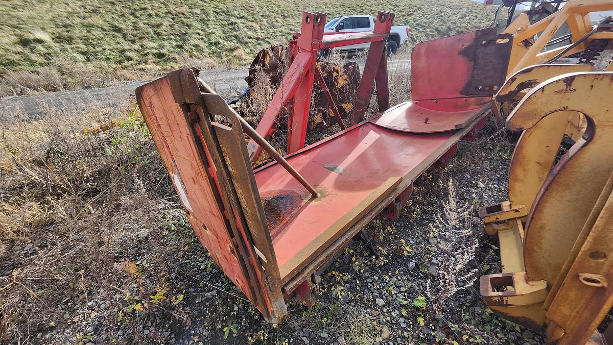 Used Extensible Snow Plow 9-15
