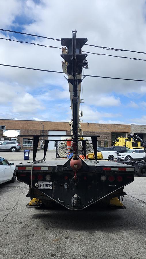 Used 2003 Freightliner FL112