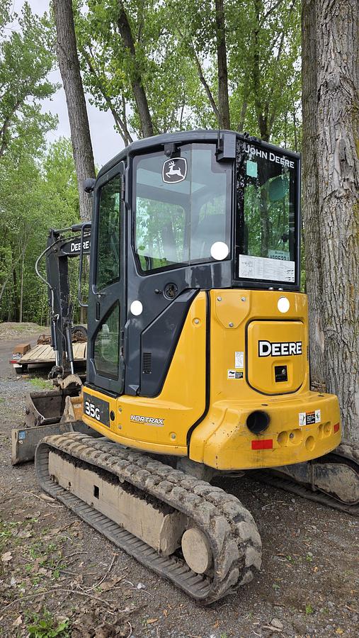 Used 2015 John Deere 35G