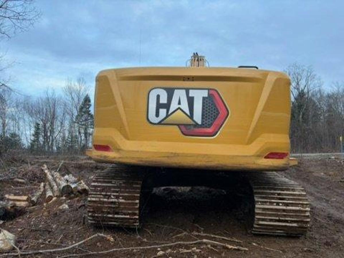 Used 2024 Caterpillar 330
