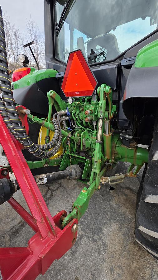 Used 2021 John Deere 6120M