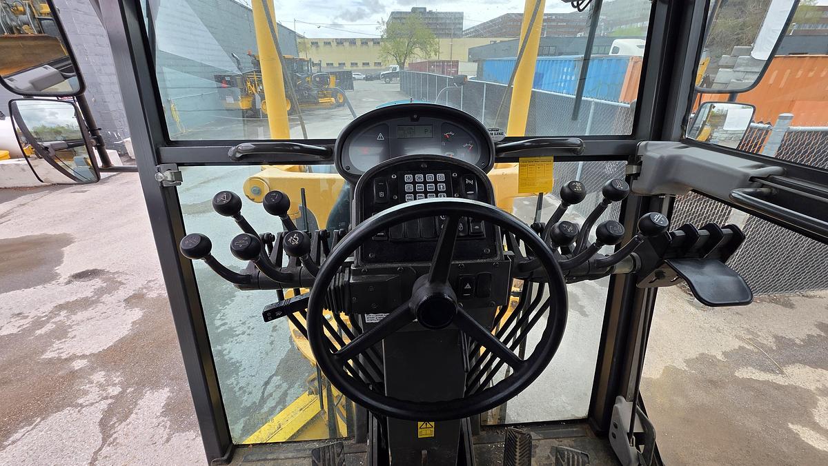 Used 2014 Volvo G970