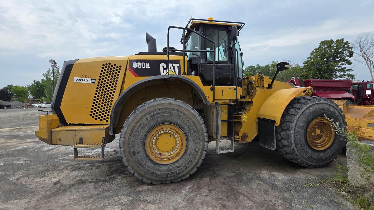 Used 2012 Caterpillar 980K