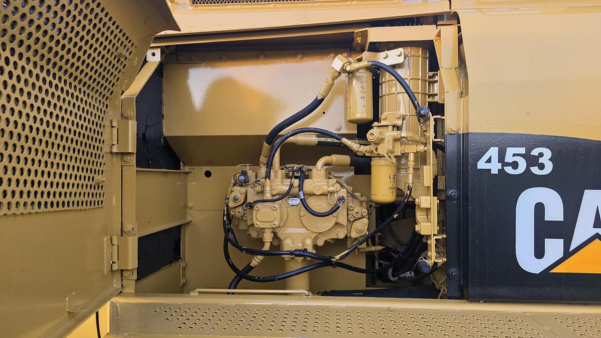 Used 2008 Caterpillar 320C FM