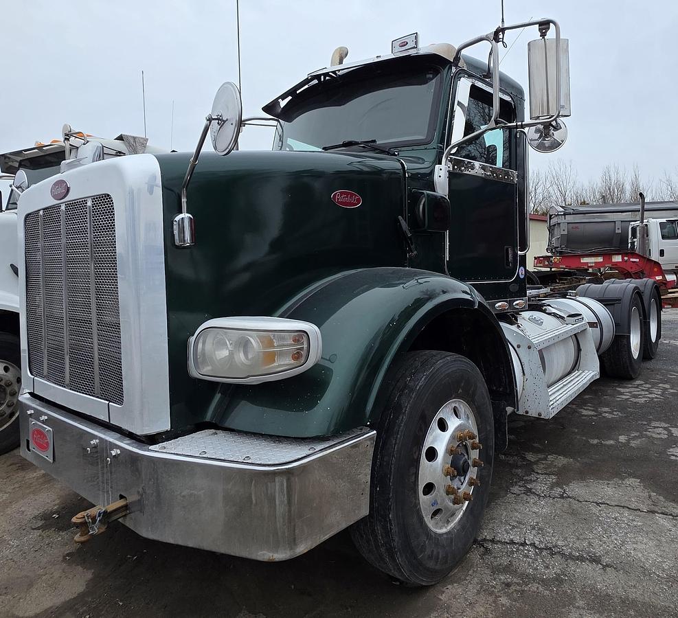 Used 2014 Peterbilt 358