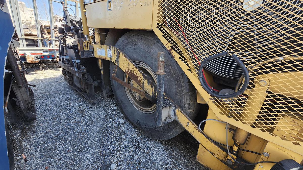 Used 2007 Caterpillar AP-1000D