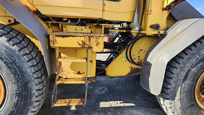 Used 2010 Volvo L70F