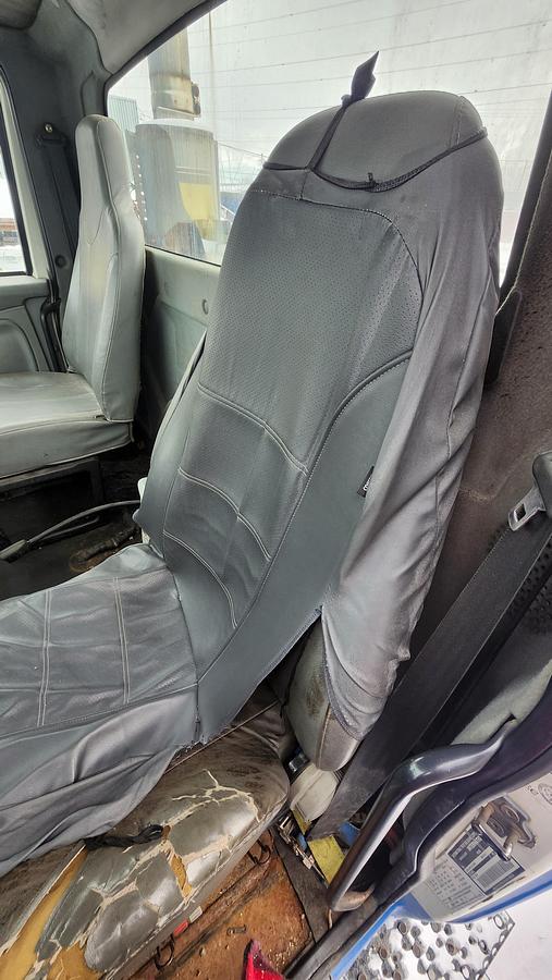 Used 2005 International 8600