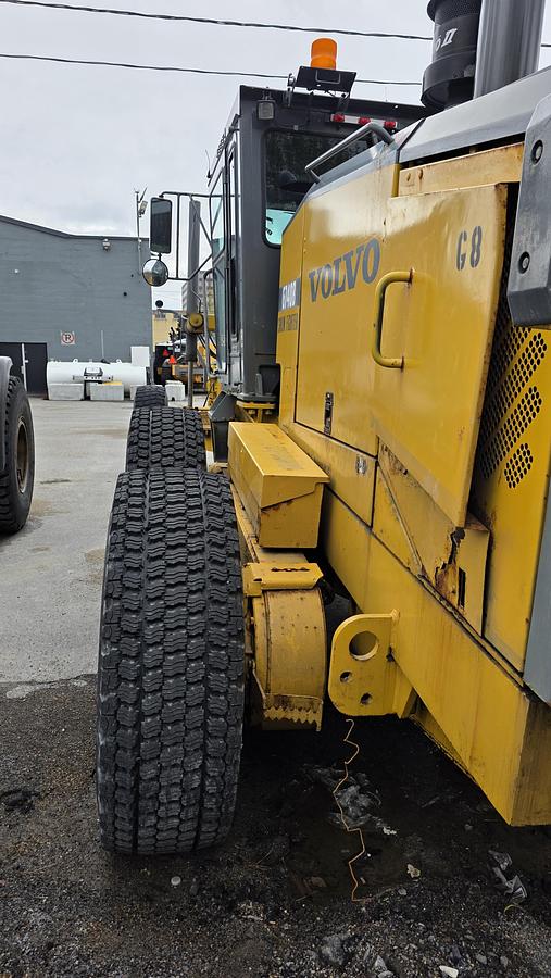 Used 2006 Volvo G740B