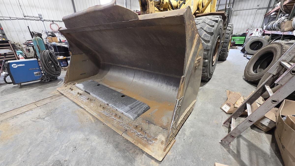 Used 2000 Komatsu WA500