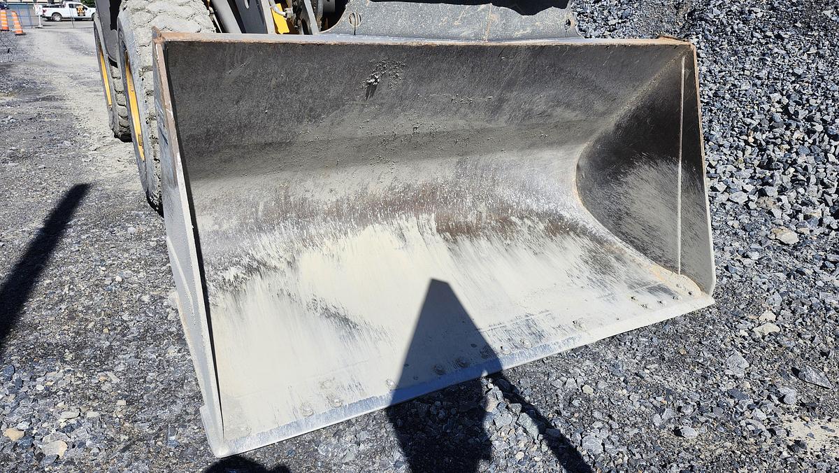 Used 2014 Volvo L90G