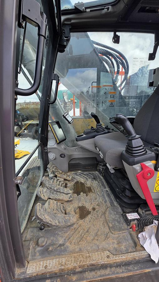 Used 2019 Volvo ECR355EL