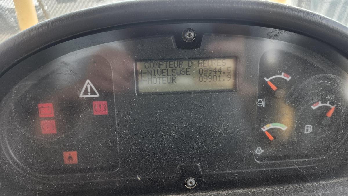 Used 2008 Volvo G946