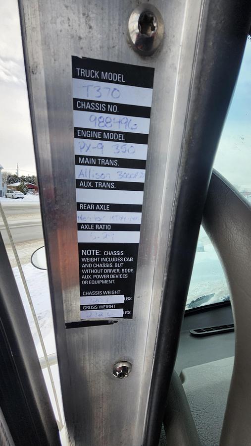 Used 2017 Kenworth T370