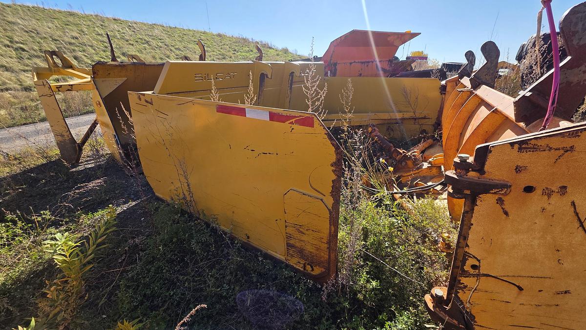 Used 12 Feet Fix Snow Plow with 8 feet pannels