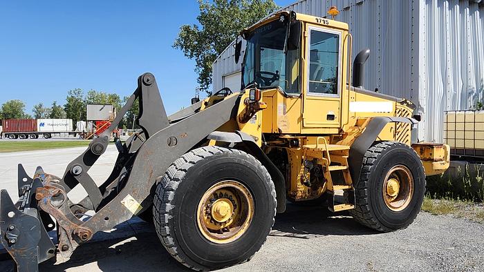 Used 2005 Volvo L90E
