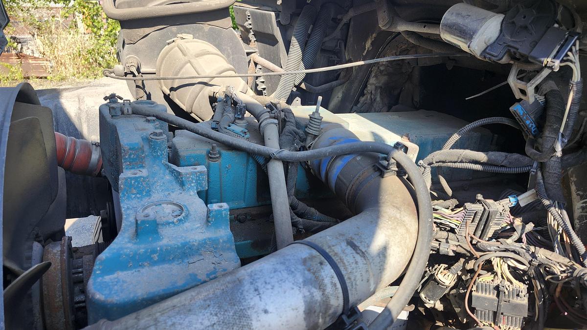 Used 2004 International 4400