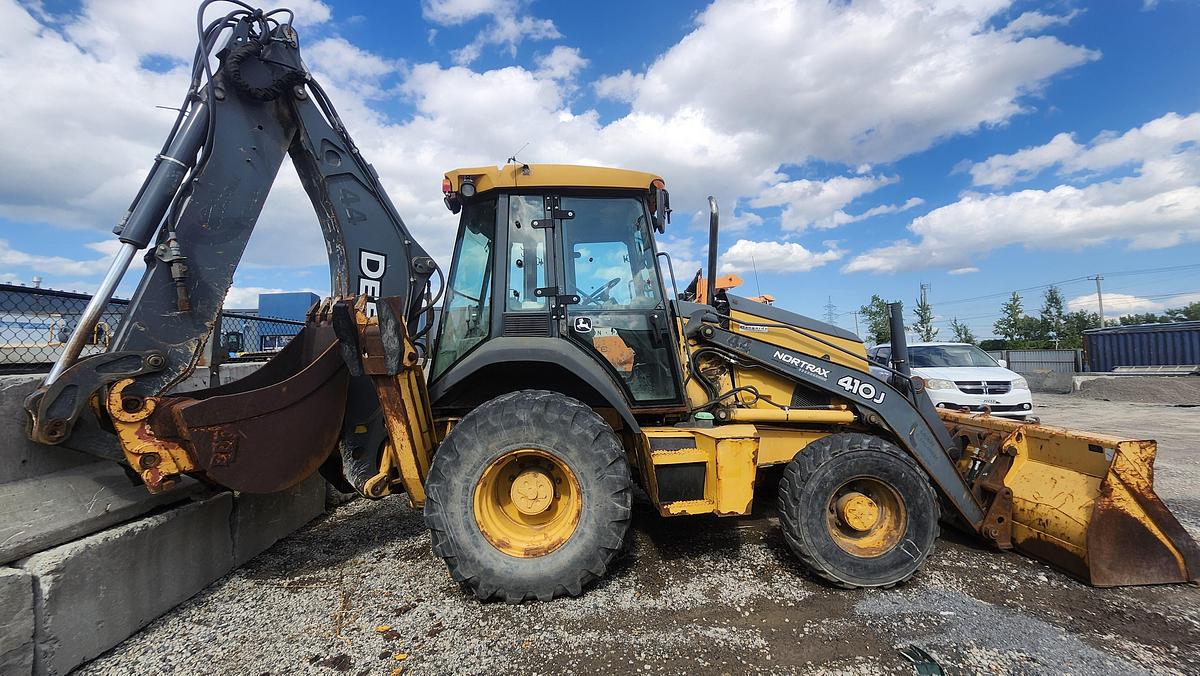Used 2011 John Deere 410J