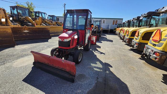 Used 2017 Massey-Fergusson GC1715L